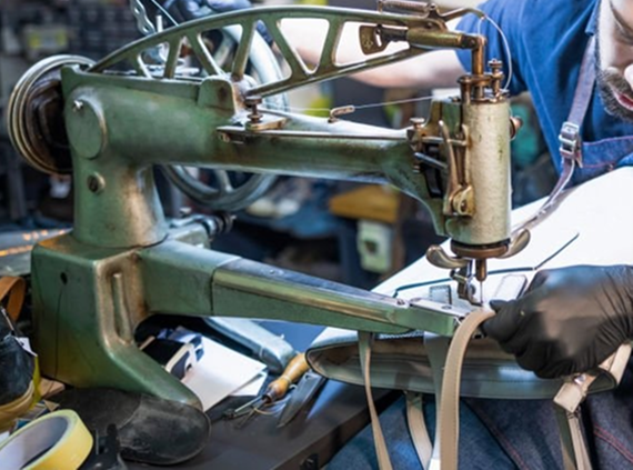Máquina de coser industrial